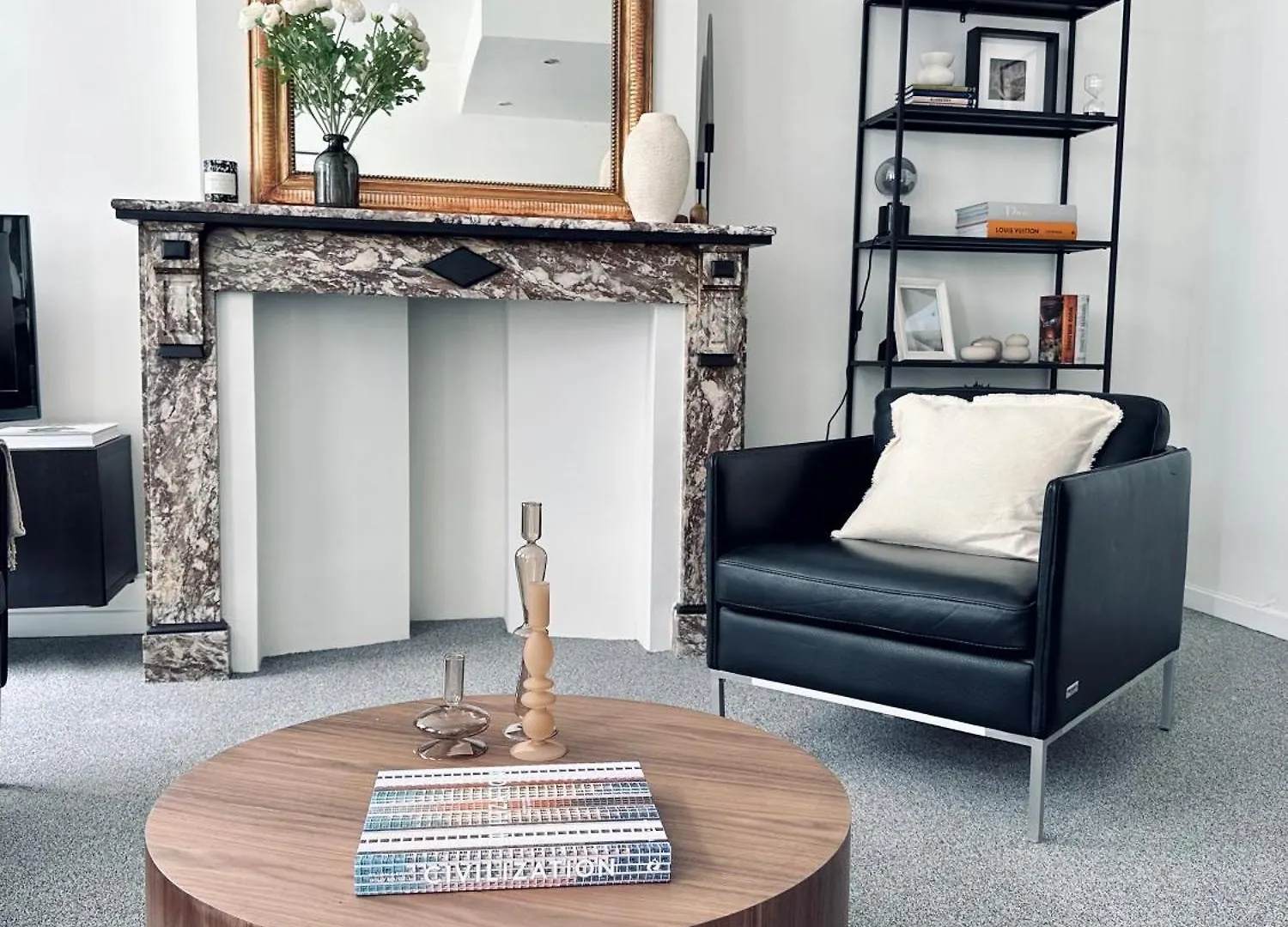 Daire Magnifique Appartement Au Coeur Du Sablon ! Brüksel